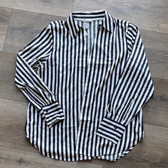 H&M Tops - H&M Black and White Vertical Stripe Button-Down Shirt